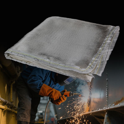 17 Oz High Flexible Welding Blanket with 16 Mil Thickness for Heat Insulation and Fire Resistance