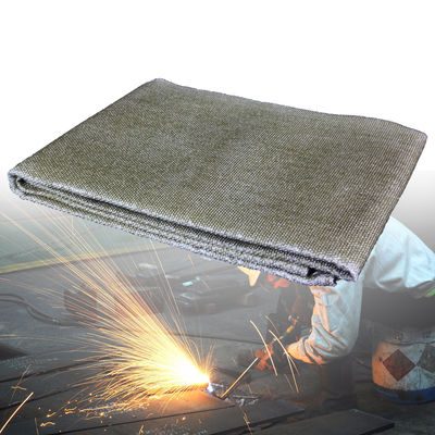 17 Oz 16 Mil 1000°F Heat Resistant Welding Blanket Fireproof Welding Curtain for Sparks and Slag Protection