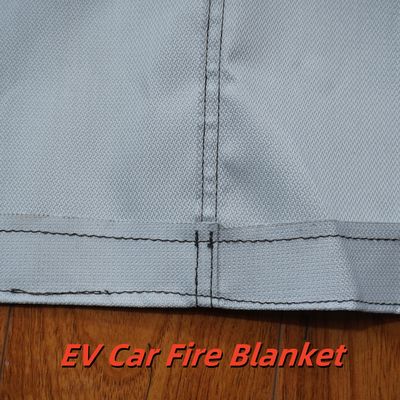 EV Car Fire Blanket Gray 550℃ Thermal Resistance for Sedan SUV